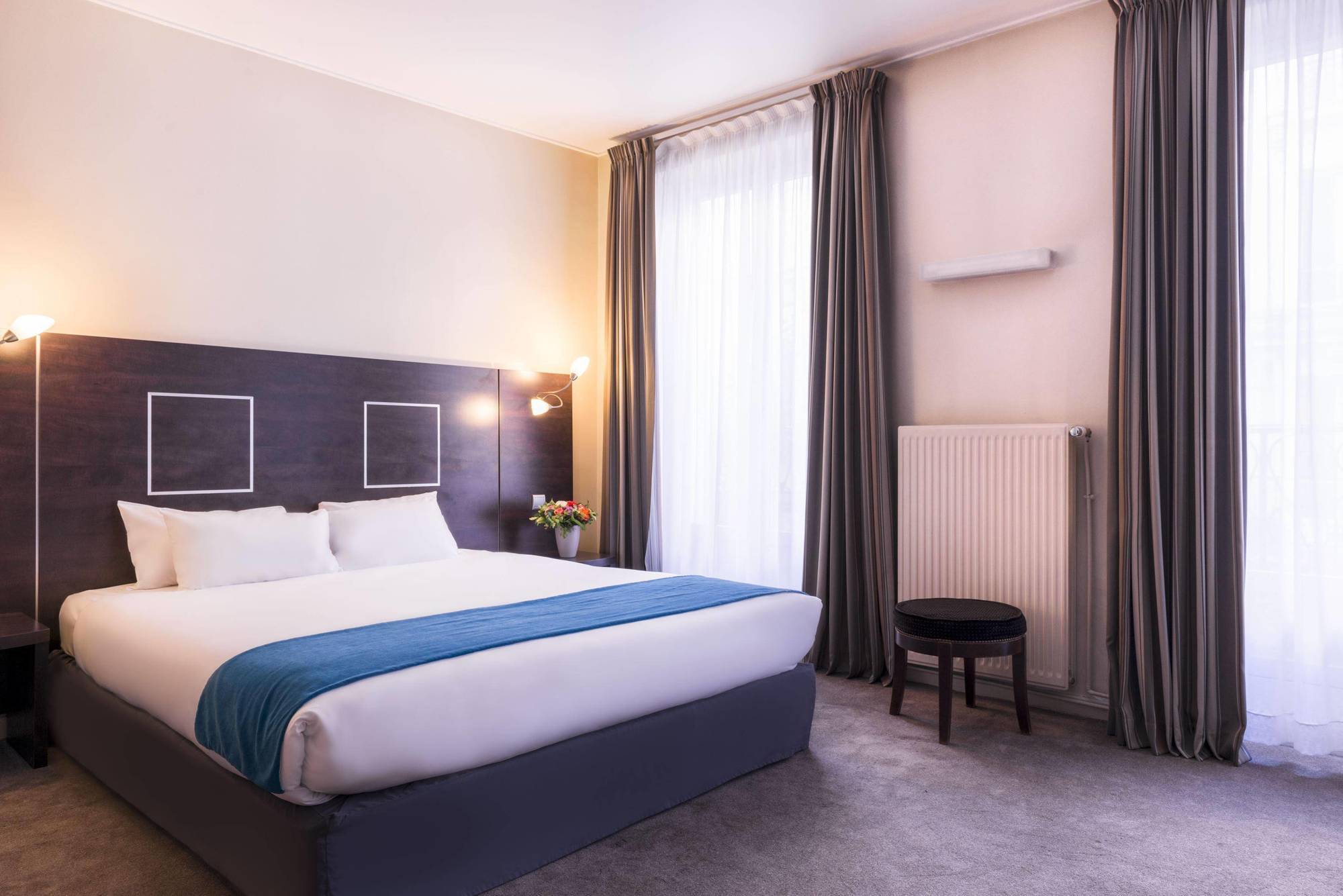 Hotel Cervantes By Happyculture Париж Екстериор снимка